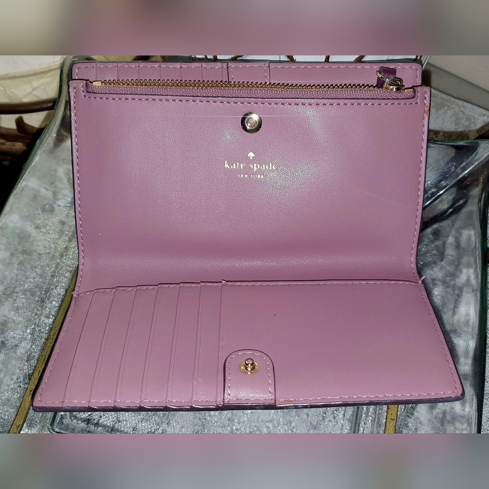 Kate Spade Wallet - Picture 2 of 8